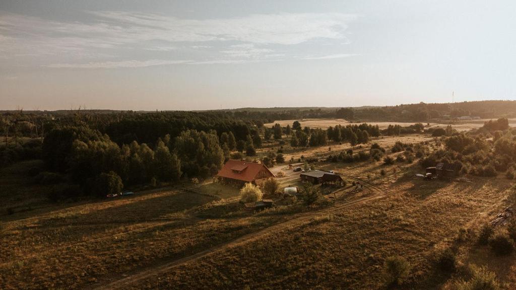 Dom Goscinny Sowia Stopka Miłomłyn Bagian luar foto